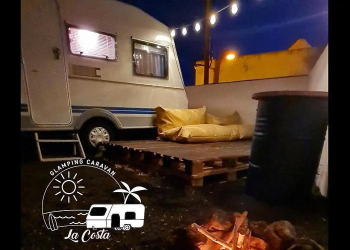 Campo de lujo Glamping Caravan Lanzarote Tinajo