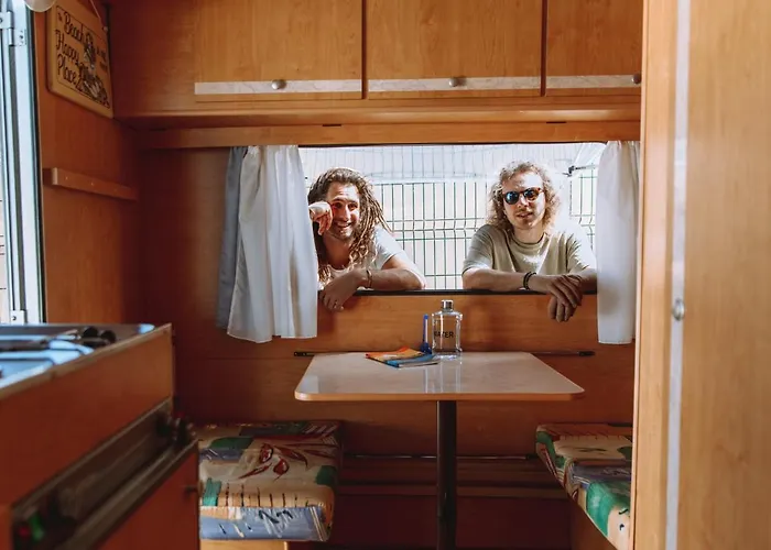 Glamping Caravan Lanzarote Campo de lujo Tinajo
